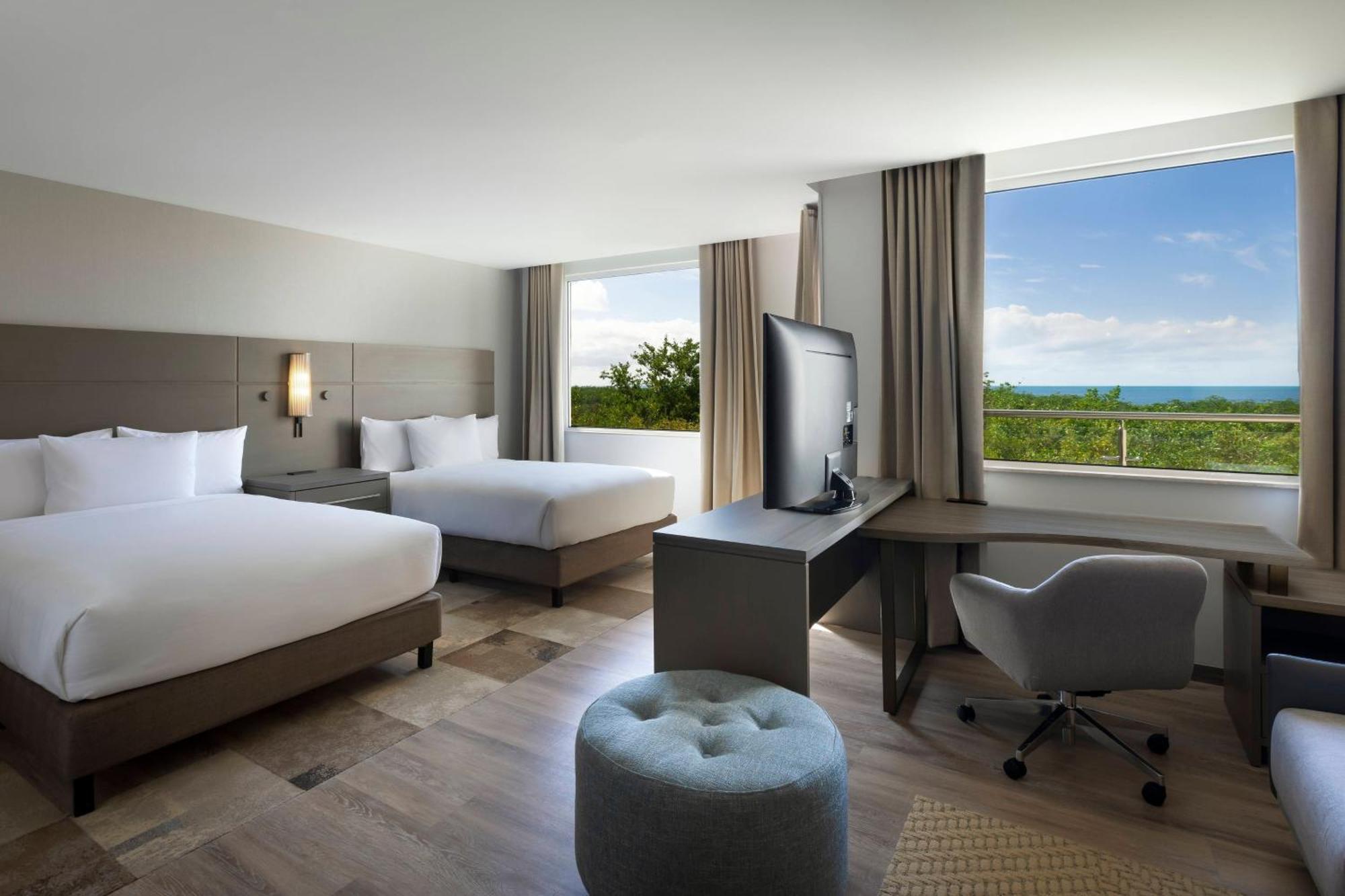 Residence Inn By Marriott Cancun Hotel Zone Экстерьер фото