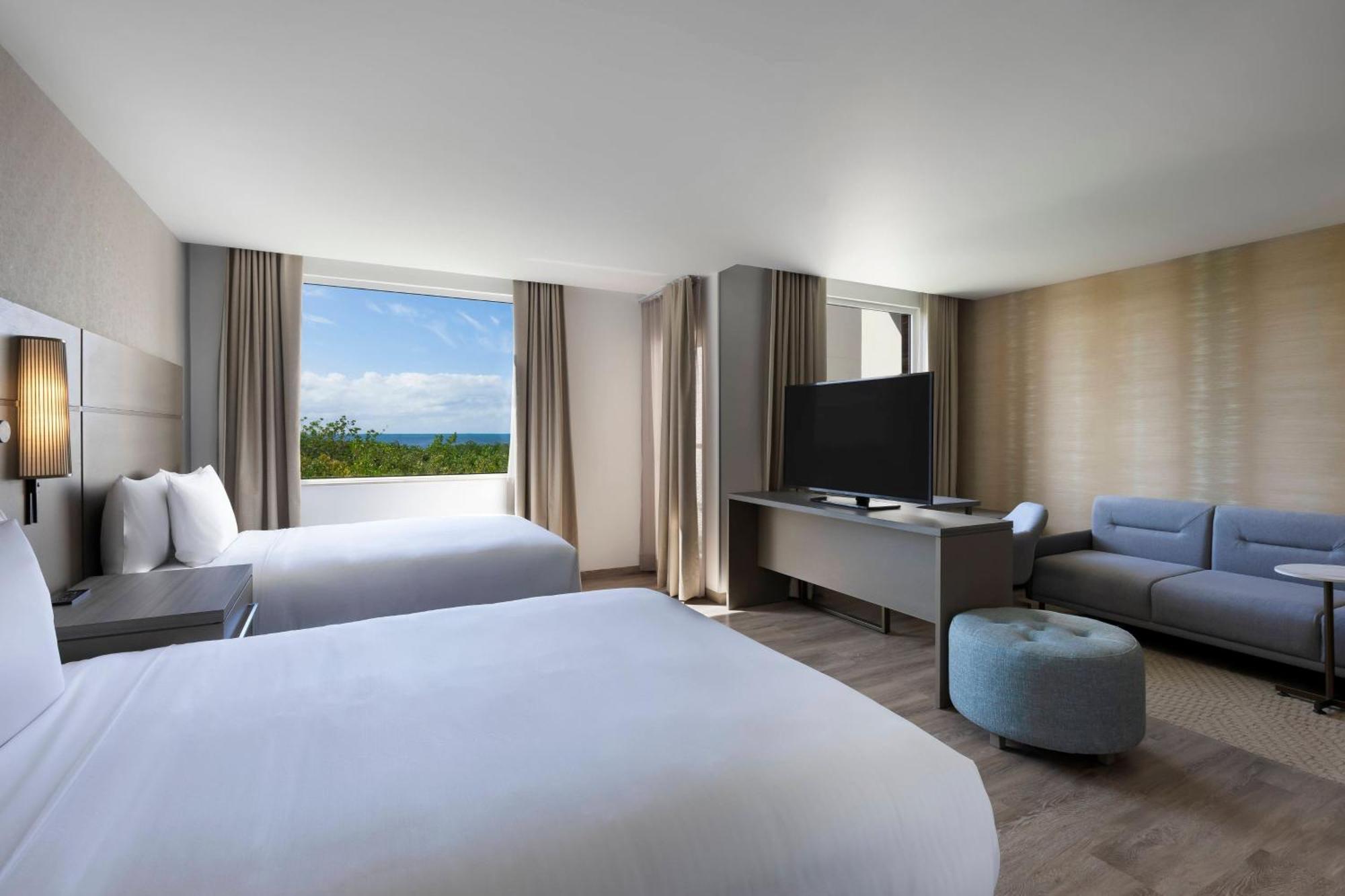 Residence Inn By Marriott Cancun Hotel Zone Экстерьер фото