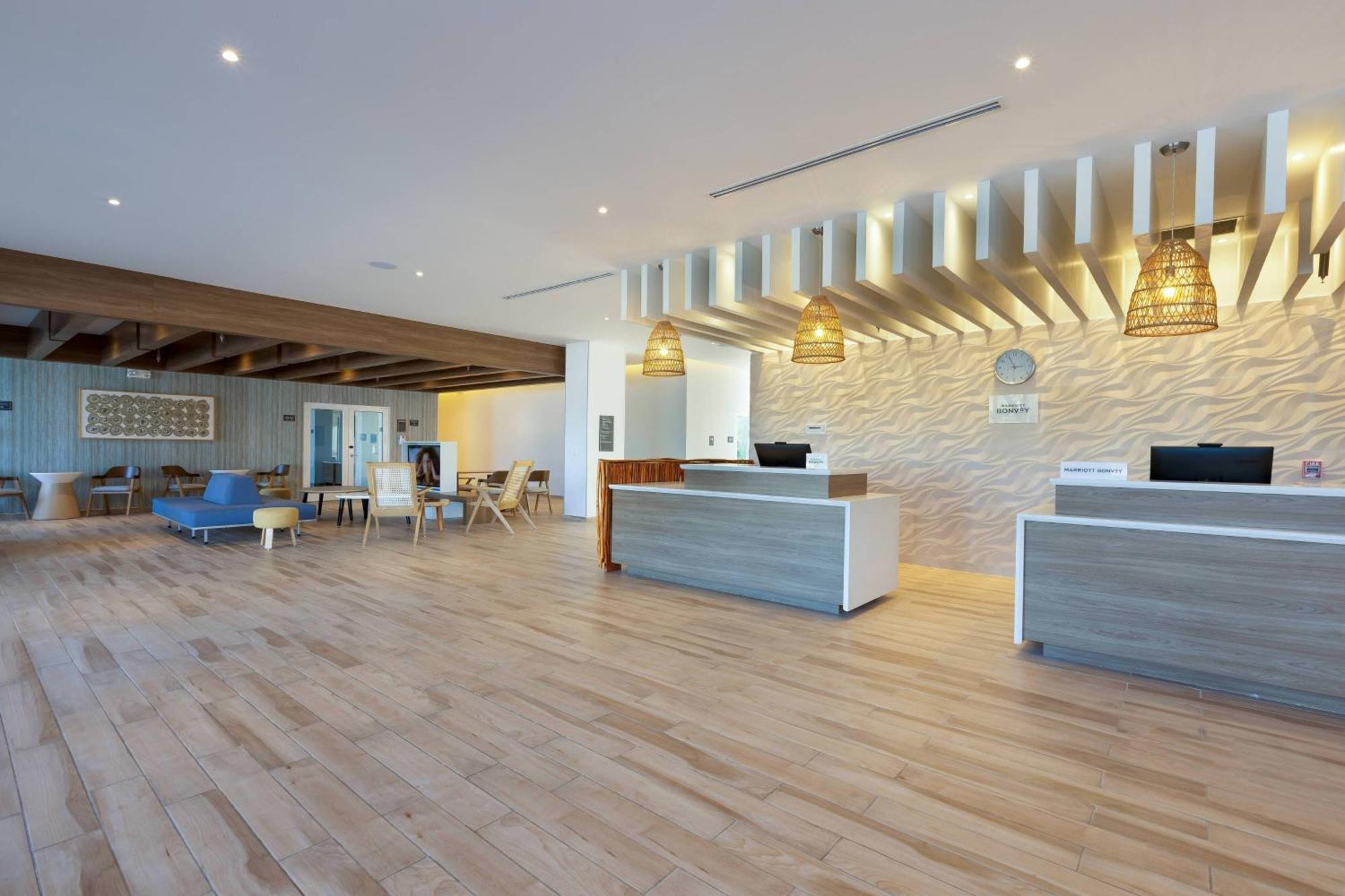Residence Inn By Marriott Cancun Hotel Zone Экстерьер фото